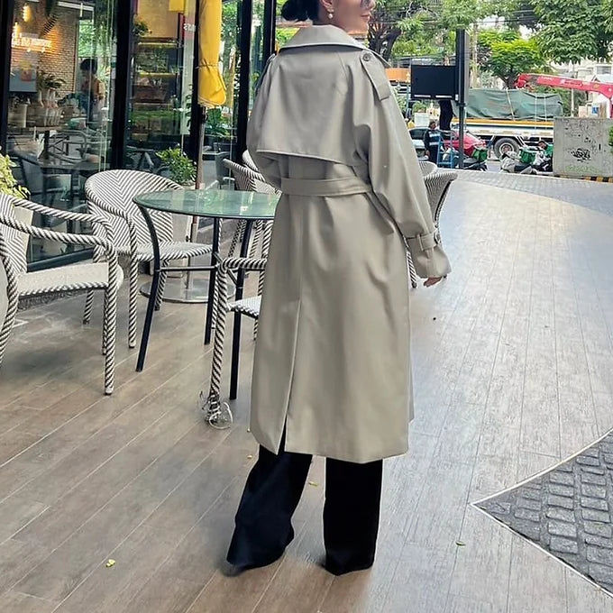 ✨ The Effortless Chic Trench Coat