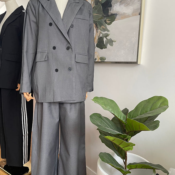 ✨ Stylish Girl Signature Power Suit