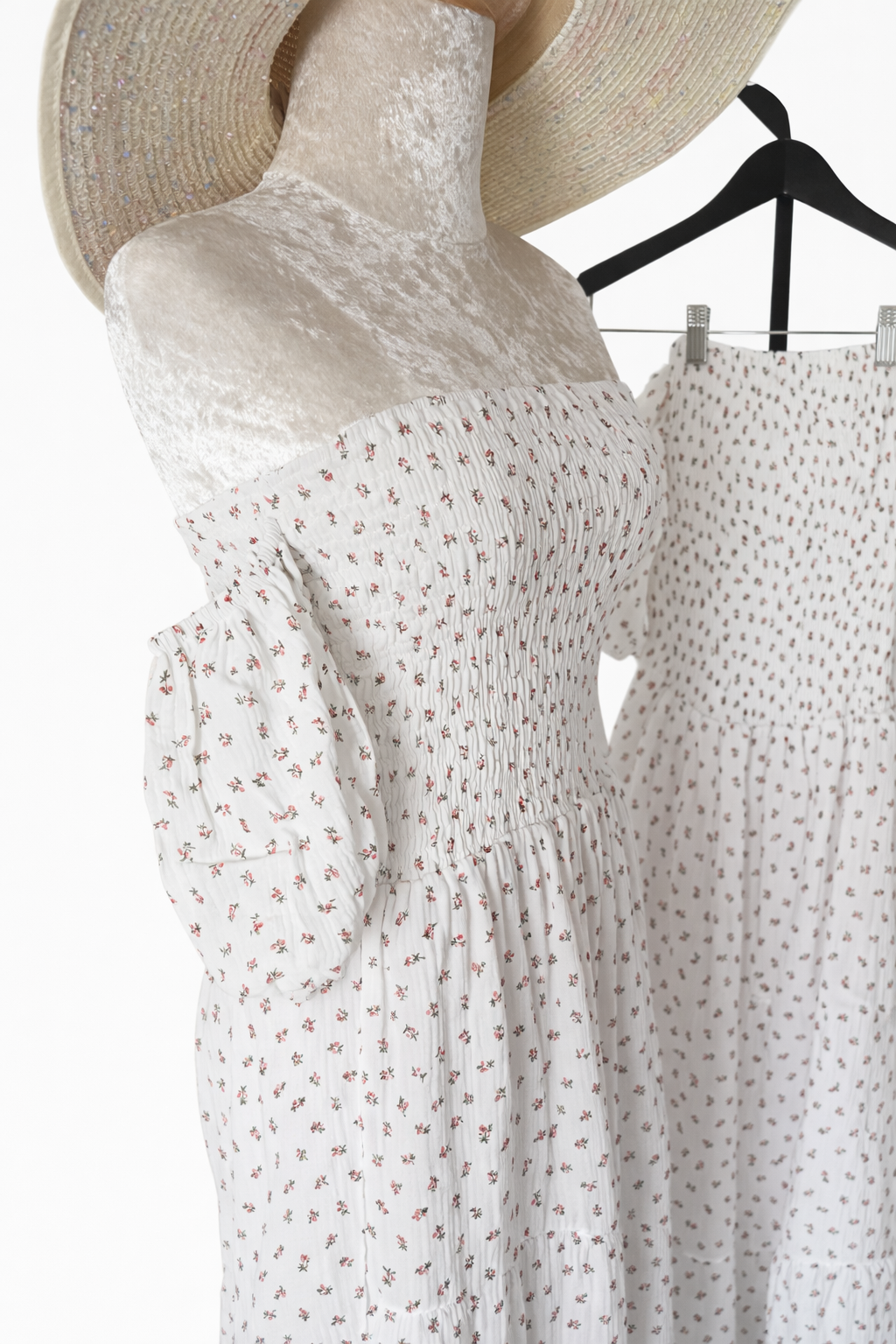 Stylish Girl - Off-Shoulder Floral Midi Dress